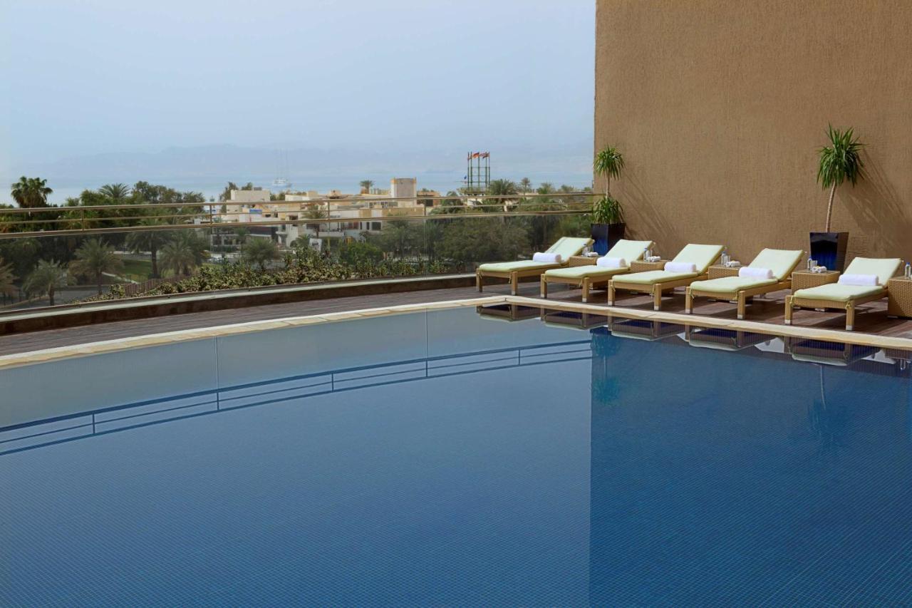 Doubletree By Hilton Hotel Aqaba Exterior photo